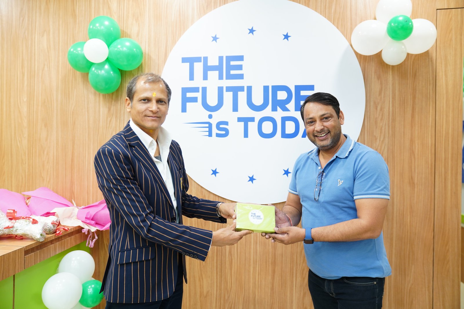 Karol Bagh Experience Center 4