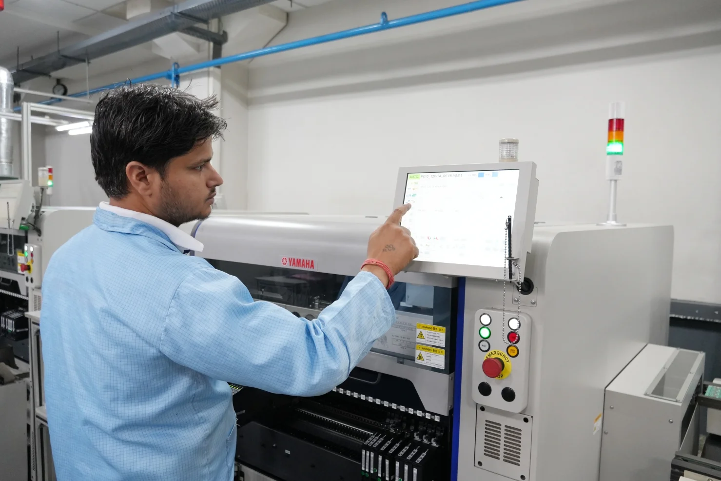 High-Speed Robotic Pick & Place Machine